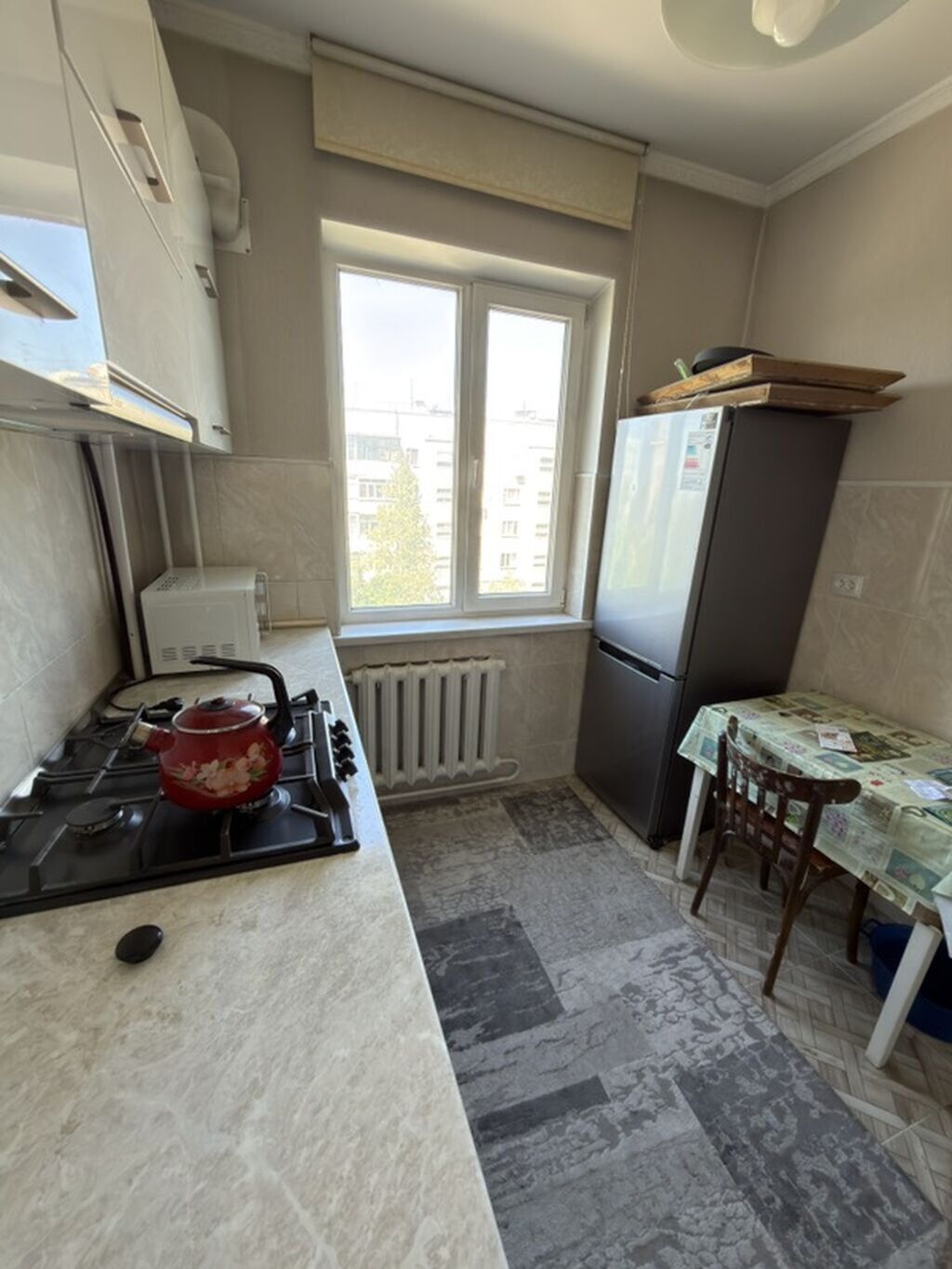 3 комнаты, 81 м², 106 серия, 4 этаж, Евроремонт: фото 1