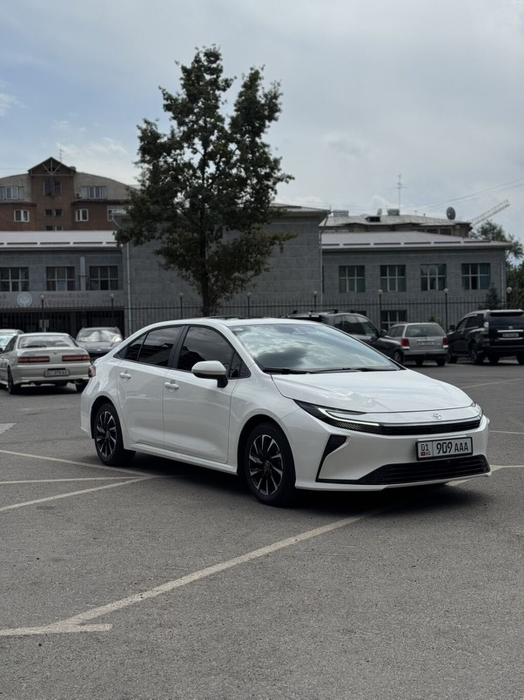 Toyota Corolla: 2026 г., 1.8 л, Автомат, Бензин, Седан: фото 2