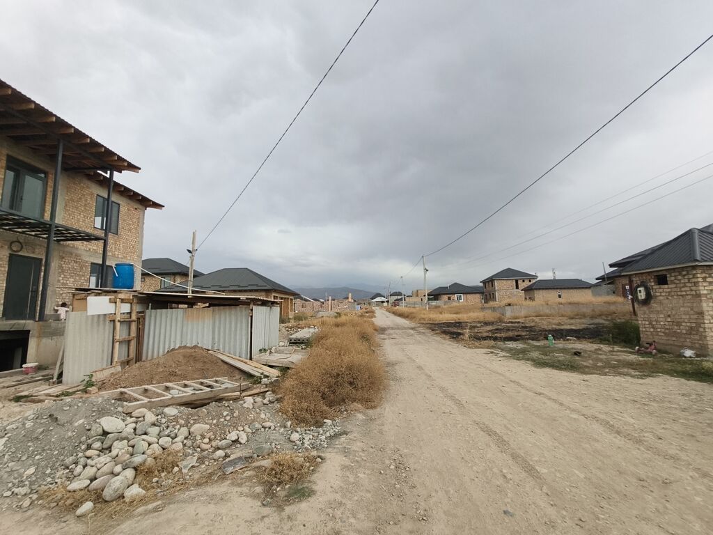 Продам дом (коробка) с верандой в Бишкеке: фото 7