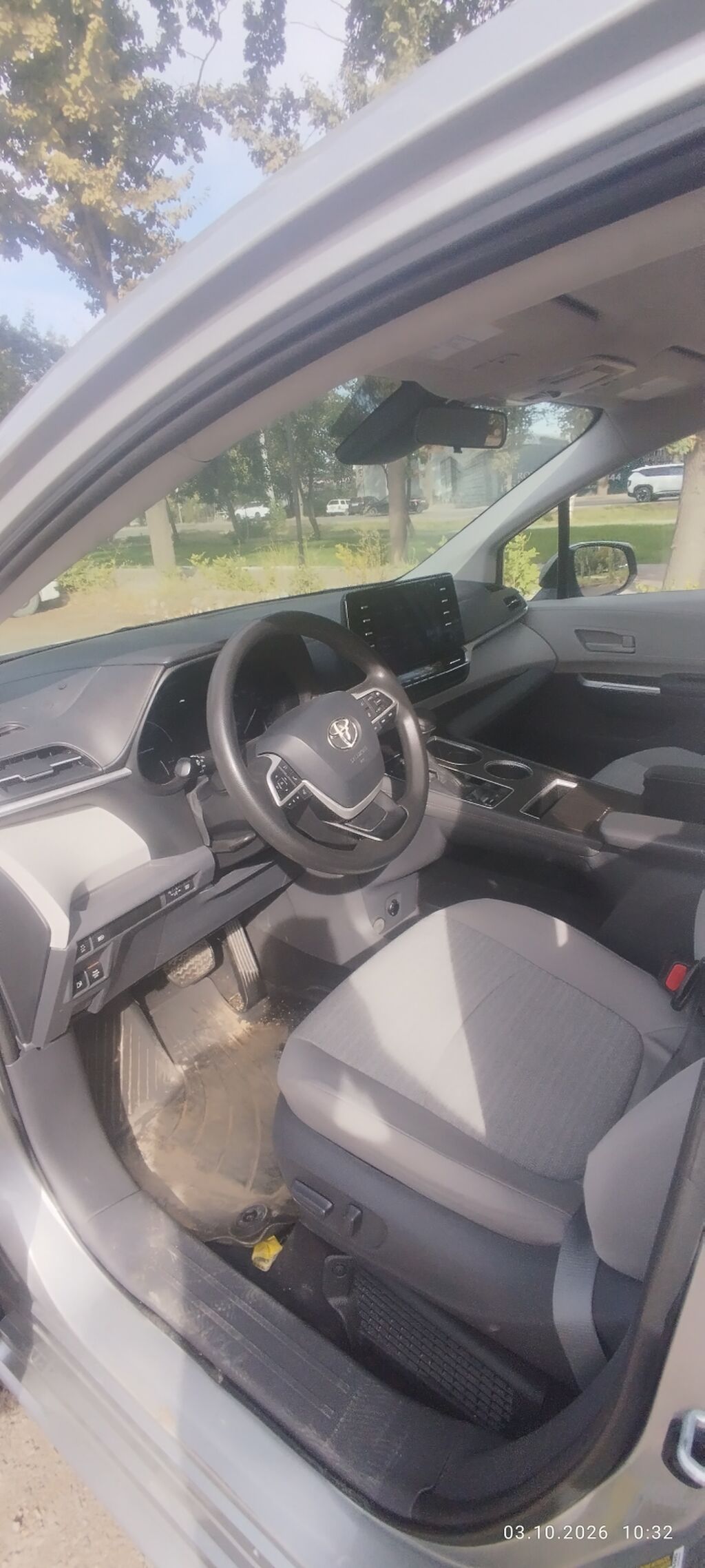 Toyota Sienna: 2021 г., Гибрид, Минивэн: фото 3