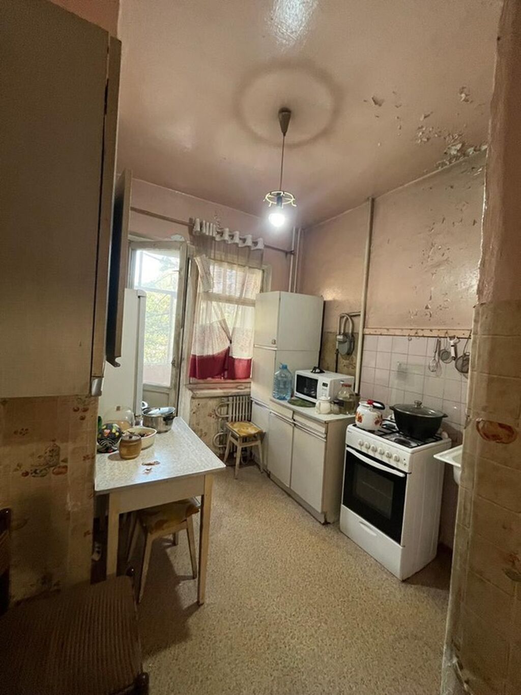 3 комнаты, 66 м², Юг-2 мкр 106 серия, 2 этаж, Требуется ремонт: фото 2
