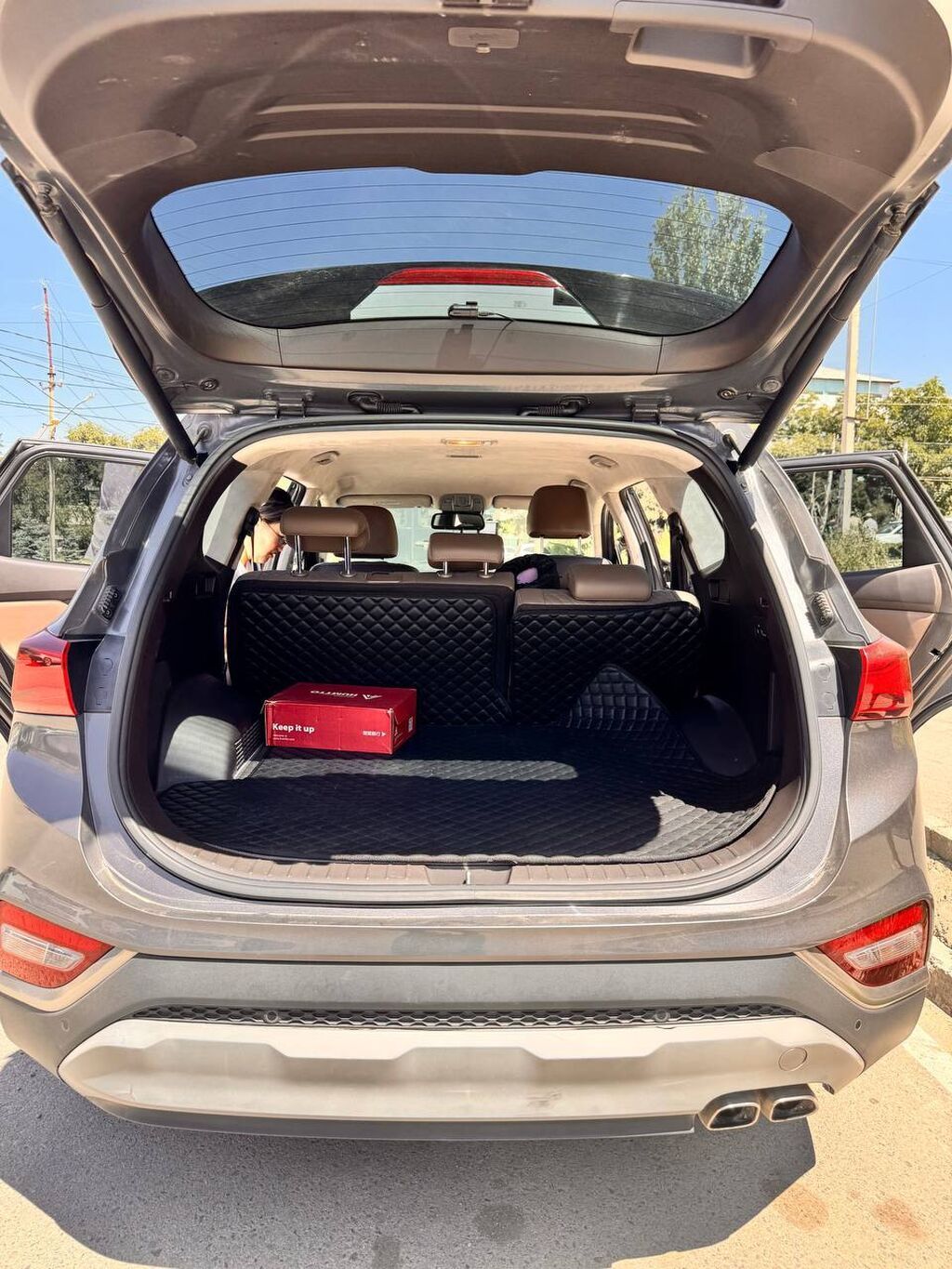 Hyundai Santa Fe: 2019 г., 2 л, Автомат, Дизель, Кроссовер: фото 4