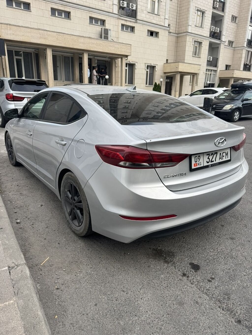 Hyundai Elantra: 2019 г., Бензин, Седан: фото 3