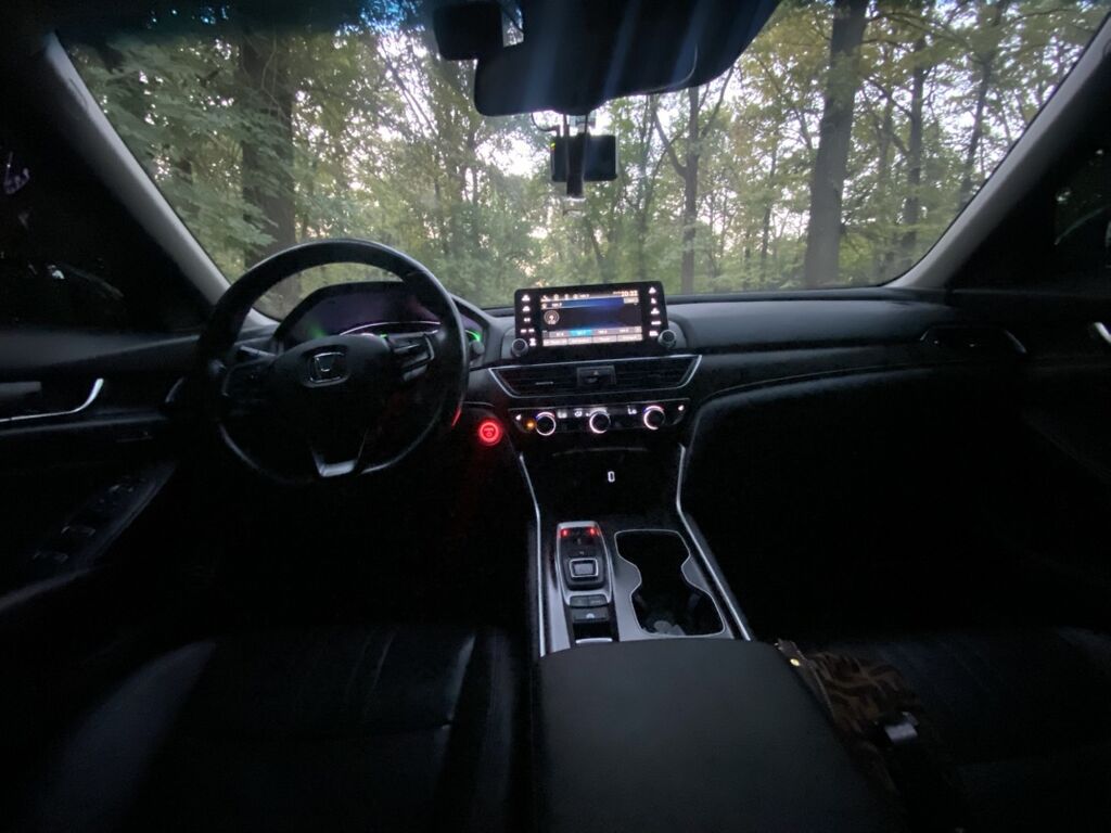 Honda Accord: 2019 г., 2 л, Вариатор, Гибрид, Седан: фото 3
