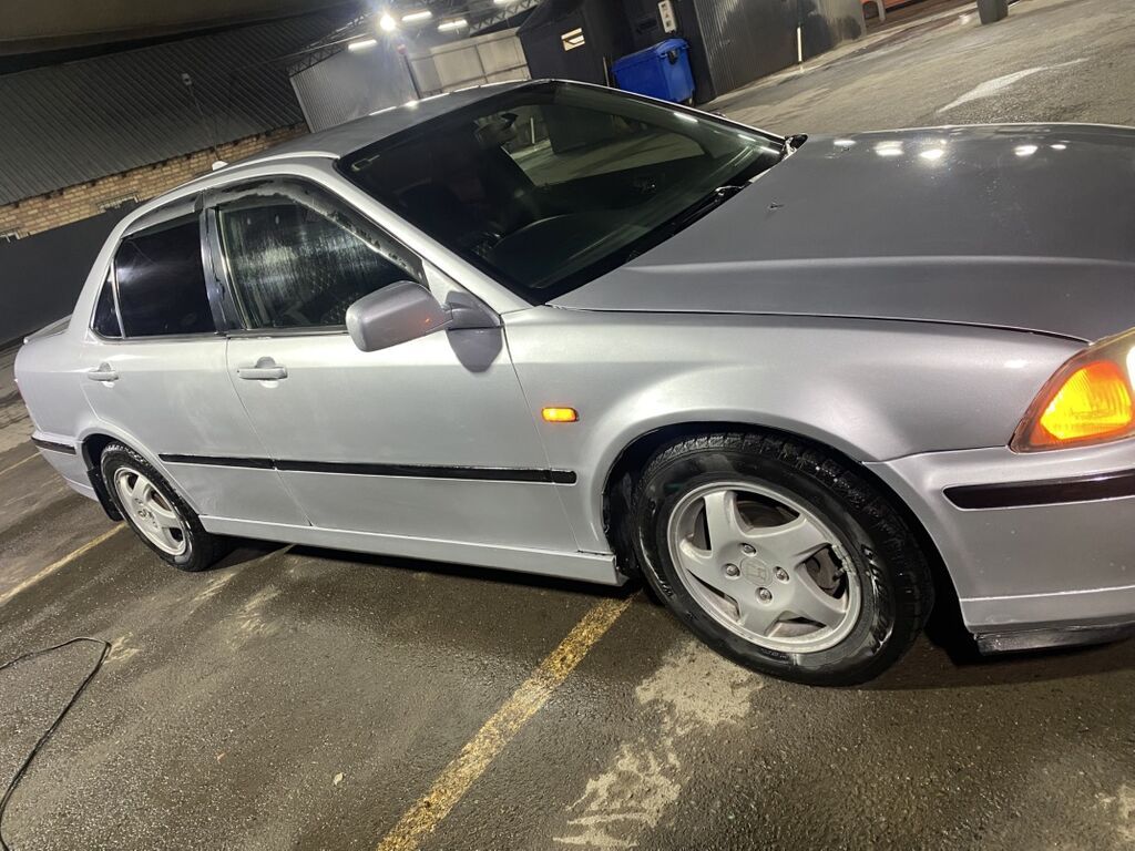 Honda Accord: 2000 г., 2 л, Автомат, Бензин, Седан: фото 6