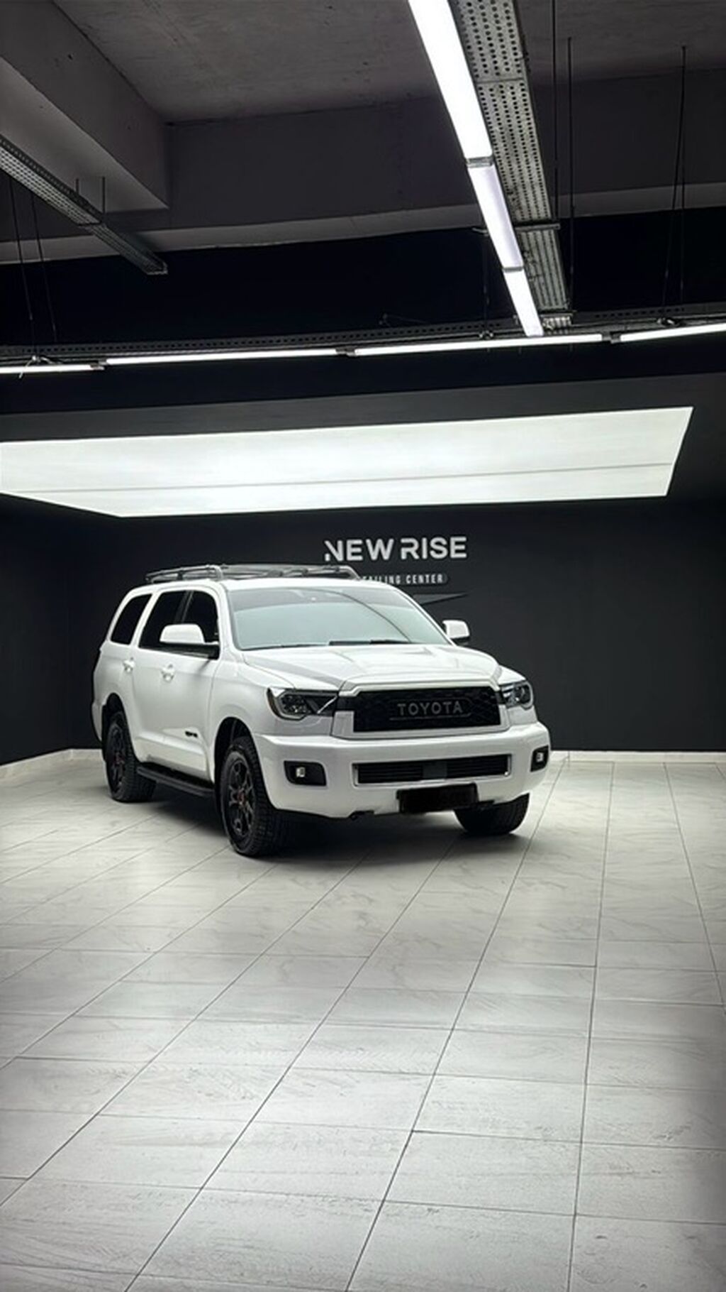 Toyota Sequoia: 2021 г., 5.7 л, Автомат, Бензин, Внедорожник: фото 7
