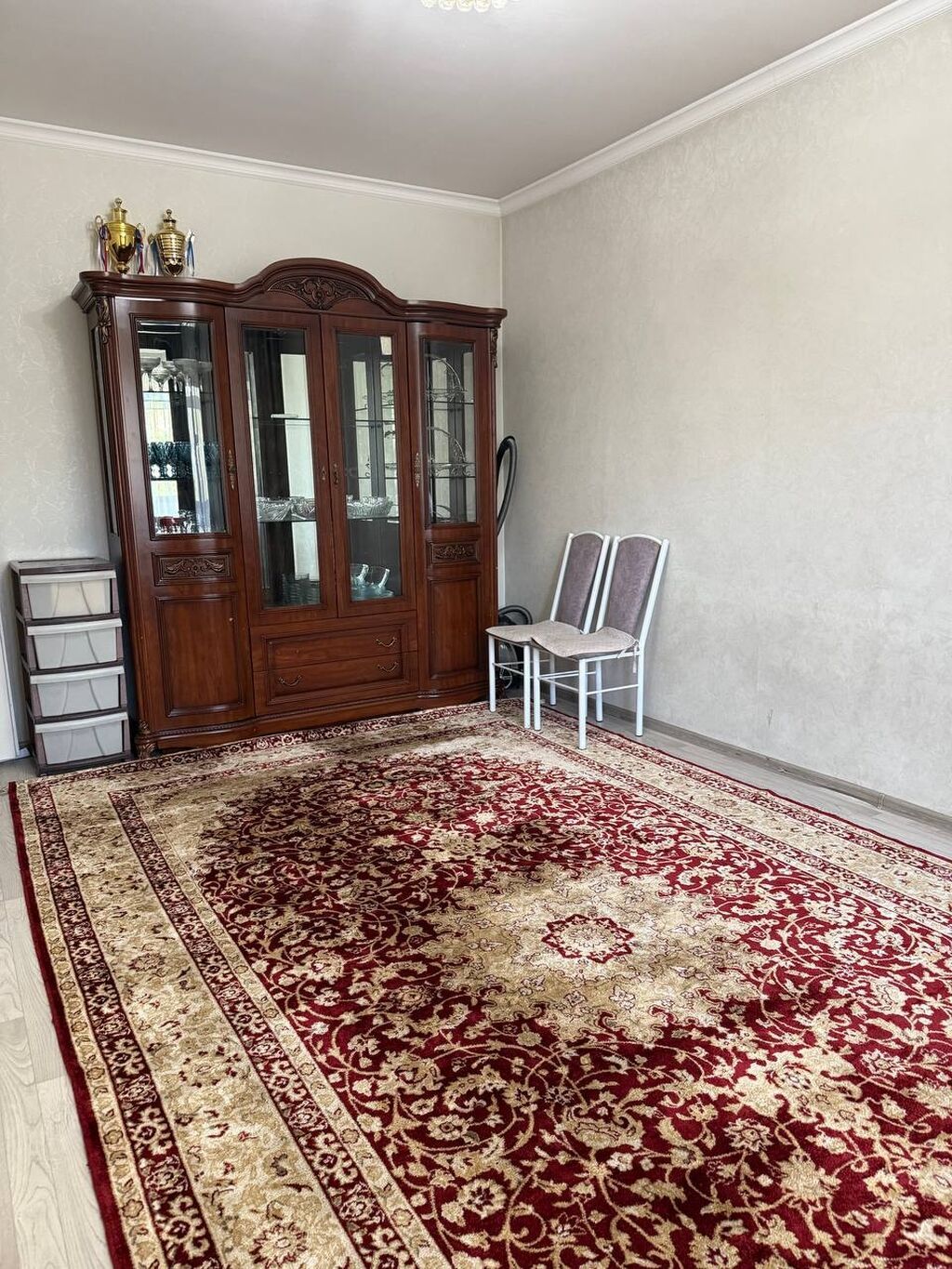 3 комнаты, 69 м², Киркомстром 105 серия, 4 этаж, Косметический ремонт: фото 2