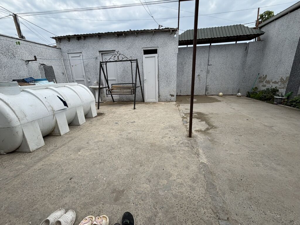 3 otaqlı, 2 kv. m, Yeni təmirli