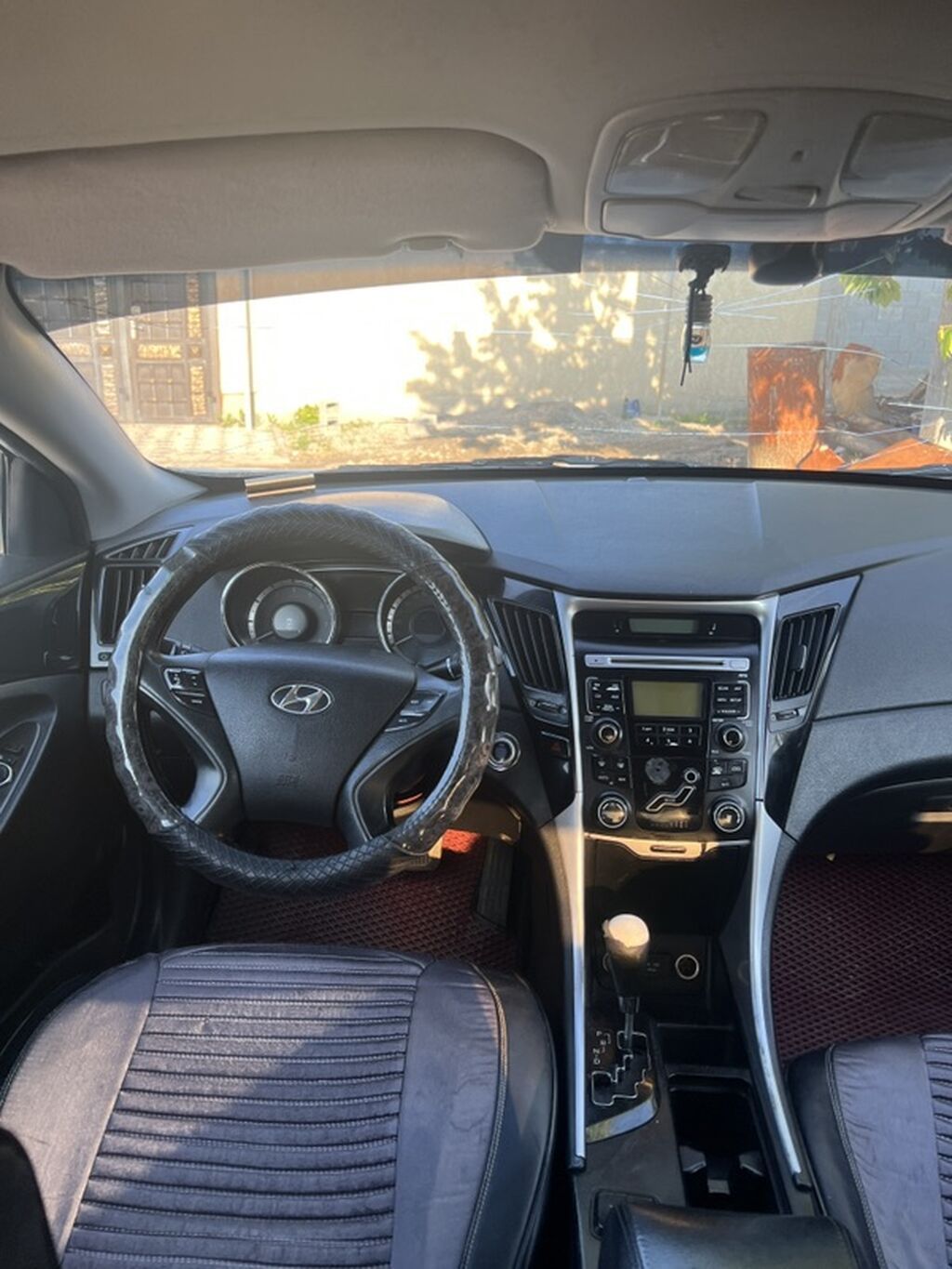Hyundai Sonata: 2011 г., 2 л, Автомат, Газ, Седан: фото 6