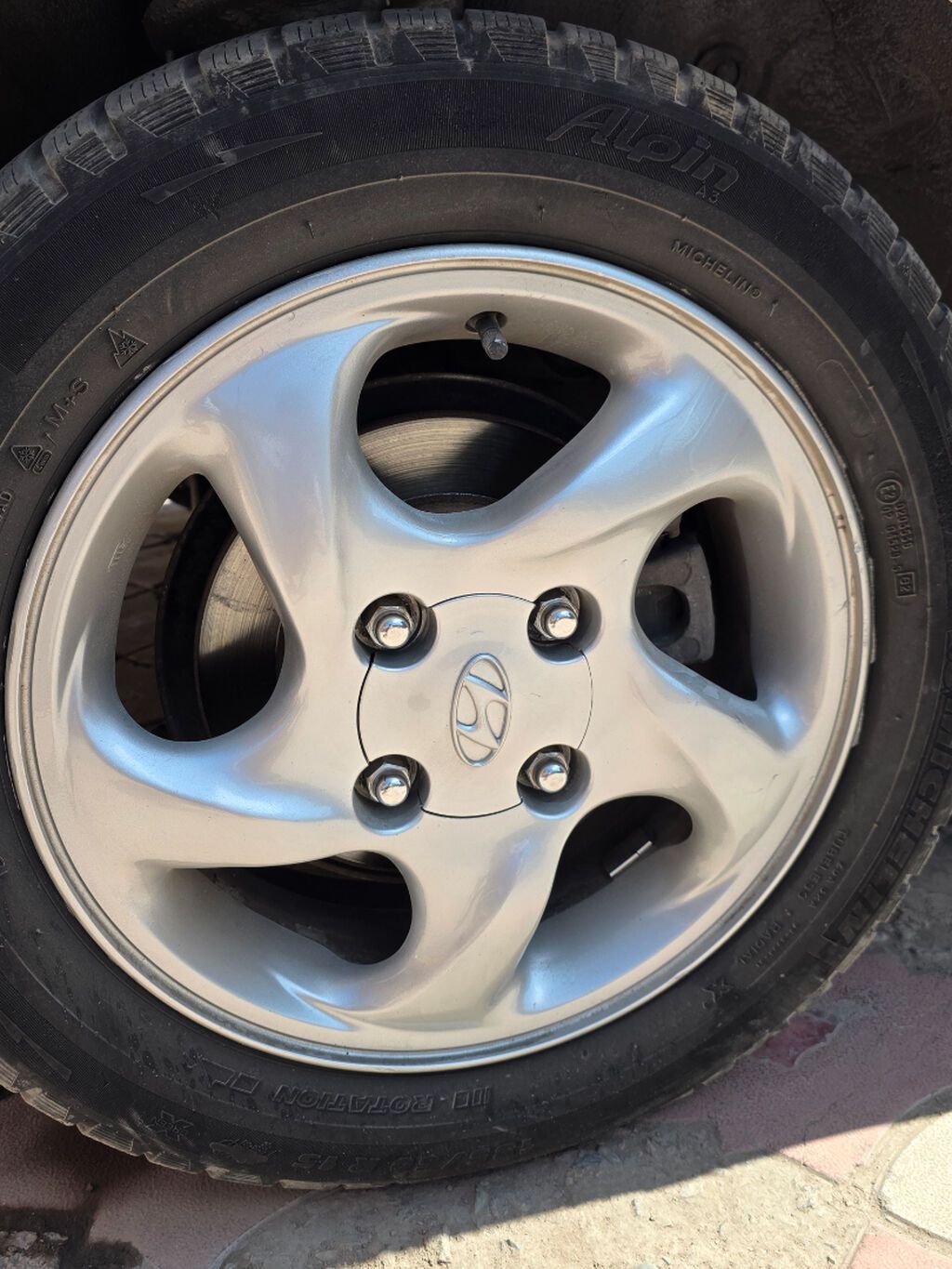 Hyundai Avante: 2005 г., 1.6 л, Автомат, Бензин, Седан: фото 6