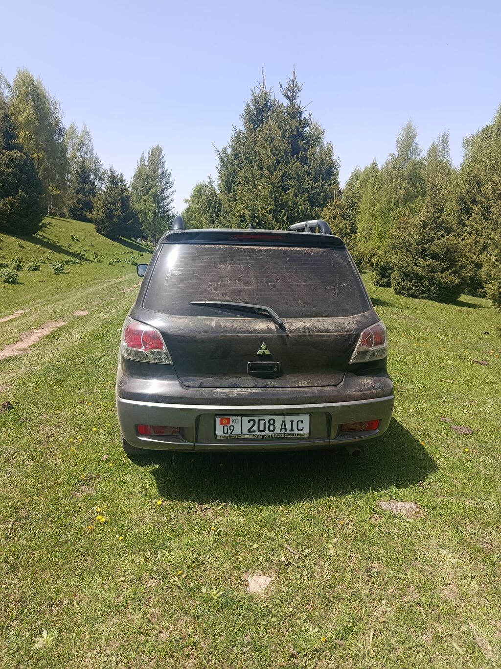Mitsubishi Outlander: 2003 г., 0.2 л, Механика, Газ, Кроссовер: фото 4