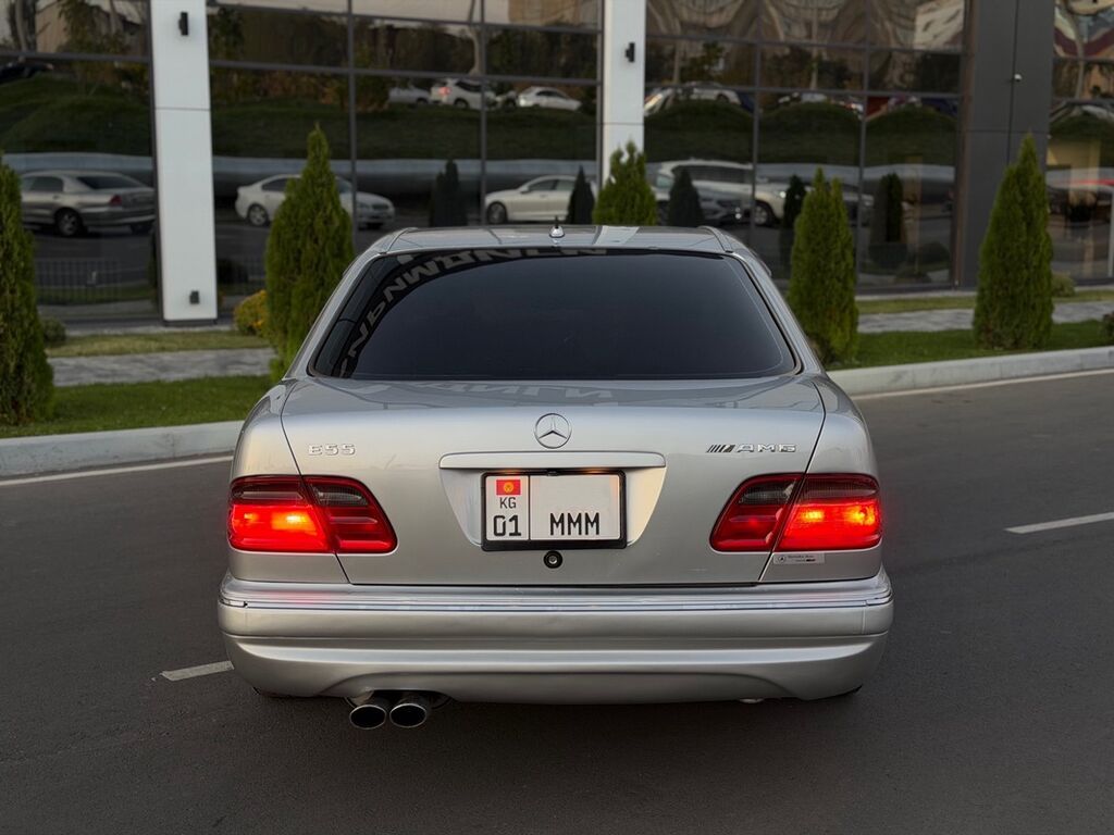 Mercedes-Benz E-Class: 2001 г., Седан: фото 5