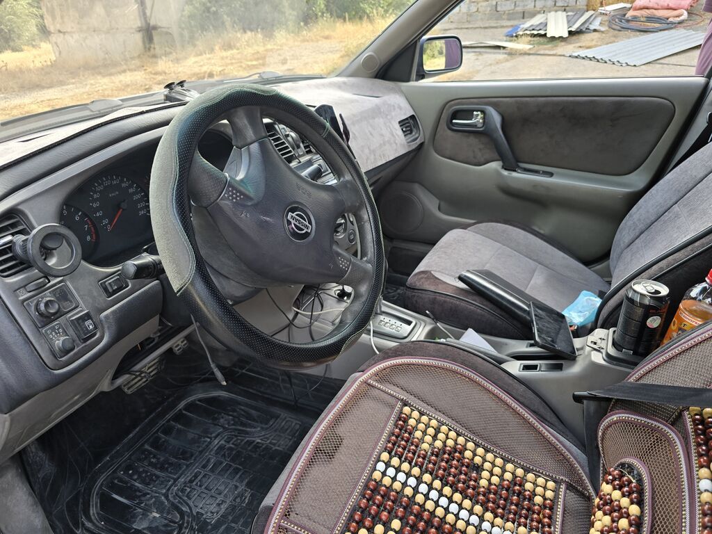 Nissan Primera: 2002 г., 2 л, Вариатор, Газ, Хэтчбэк: фото 4