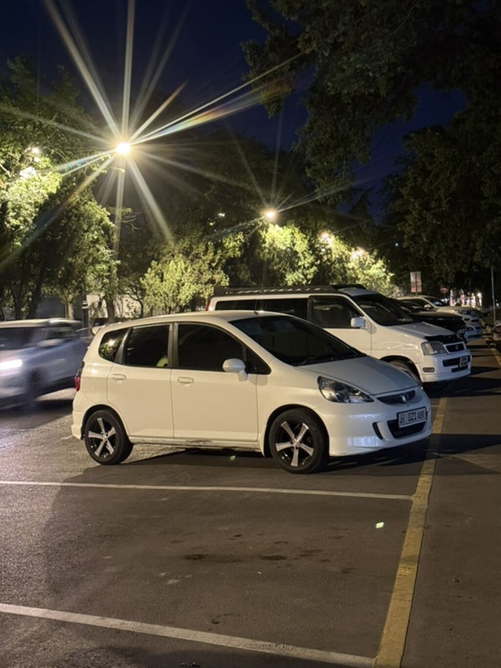 Honda Fit: 2003 г., 1.3 л, Автомат, Бензин, Хэтчбэк: фото 4