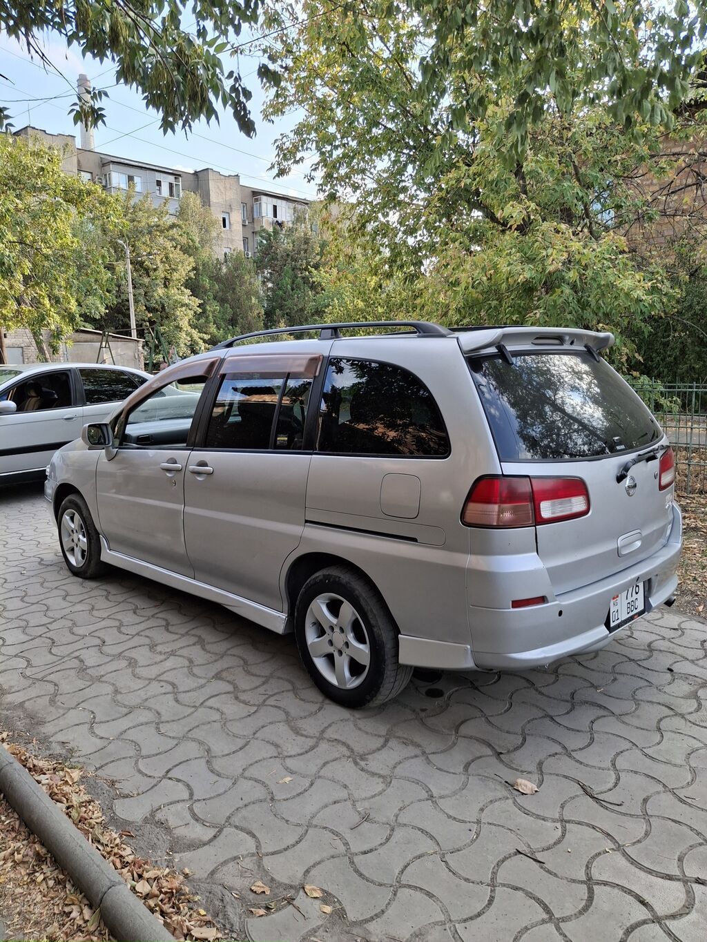 Nissan Liberty: 2000 г., 2 л, Автомат, Бензин, Минивэн: фото 2