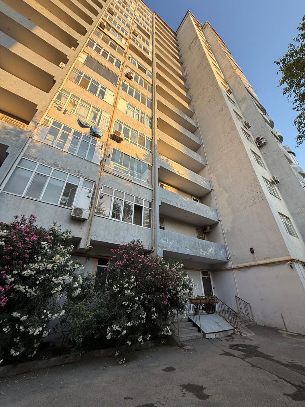 2 otaqlı, Yeni tikili, 94 kv. m