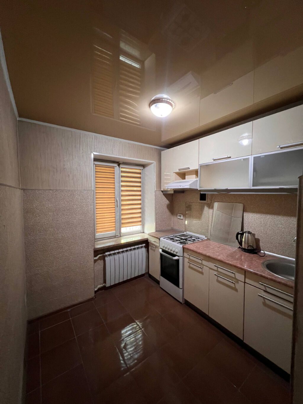 Аренда офисов, 48 м², В жилом комплексе, 1 линия, С отдельной кухней, С отдельным сан узлом: фото 7