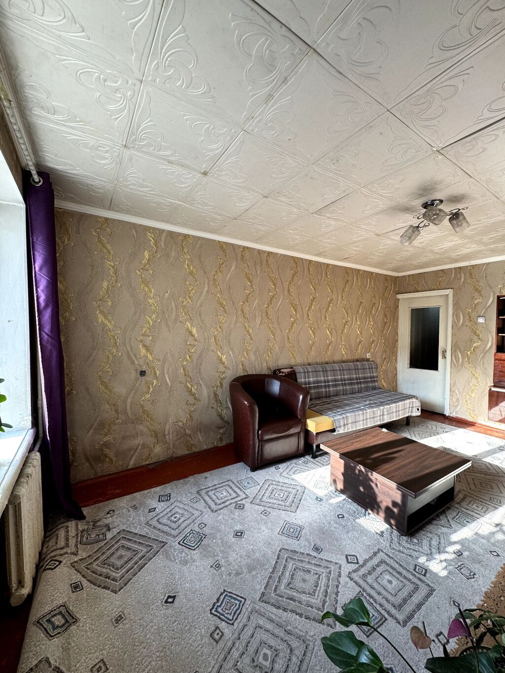 2 комнаты, 42 м², Ошский рынок / базар Индивидуалка, 2 этаж, Старый ремонт: фото 6