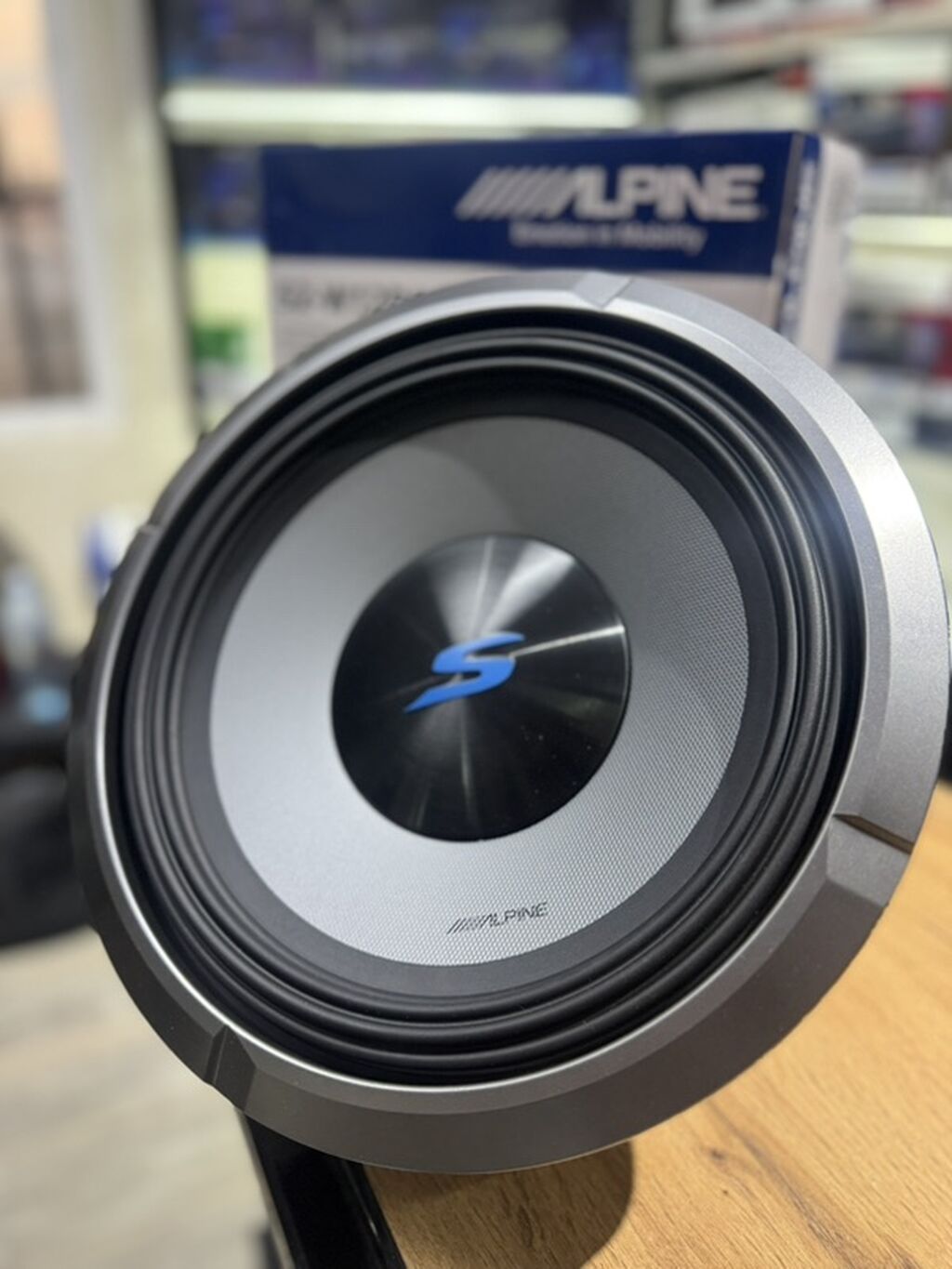 Сабвуфер Alpine S2‑W12D2 (S‑Series) - Тип: 12" (30 см) сабвуфер для: фото 4