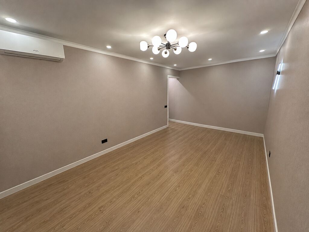 1 комната, 40 м², 6 мкр 104 серия, 2 этаж, Свежий ремонт: фото 2