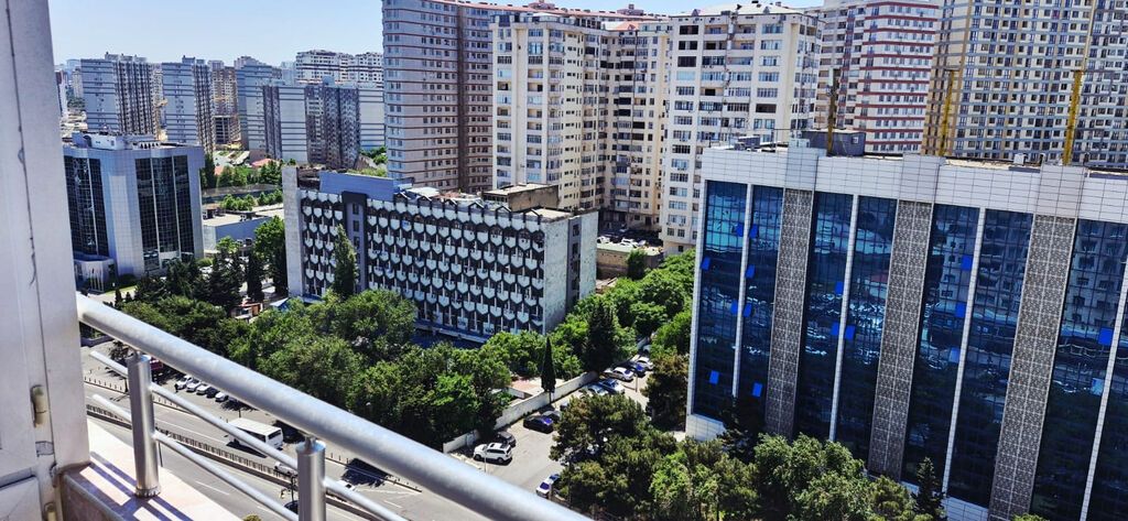 3 otaqlı, Yeni tikili, 128 kv. m