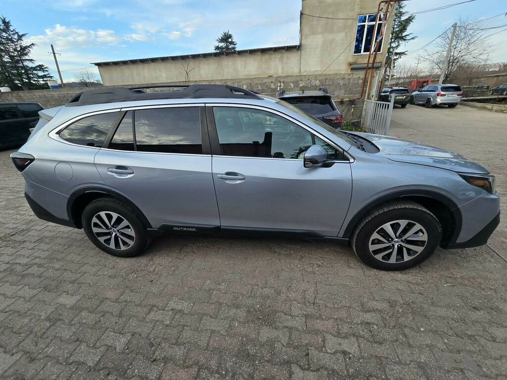 Subaru Outback: 2020 г., 2.5 л, Бензин, Универсал: фото 3