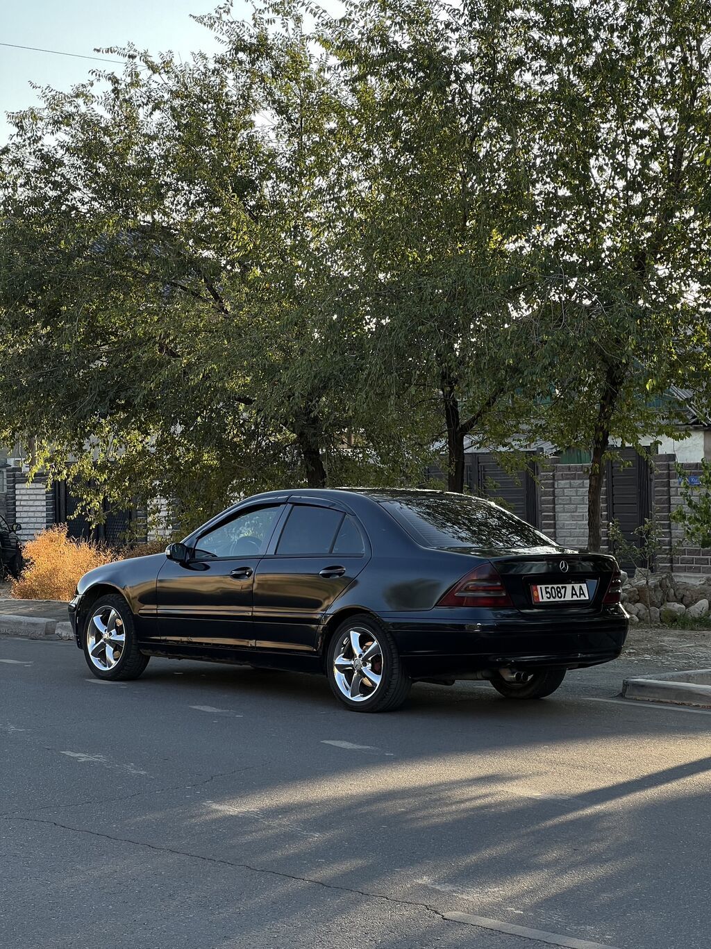 Mercedes-Benz C-Class: 2003 г., 2.7 л, Автомат, Дизель: фото 4
