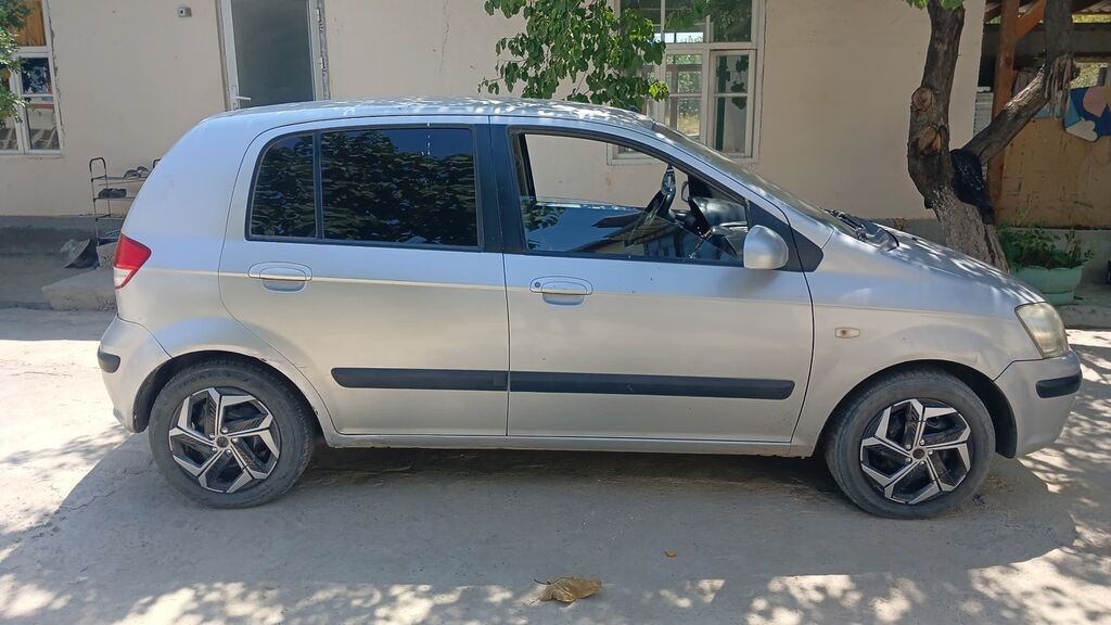 Hyundai Getz: 2005 г., 1.1 л, Механика, Бензин, Хэтчбэк: фото 2