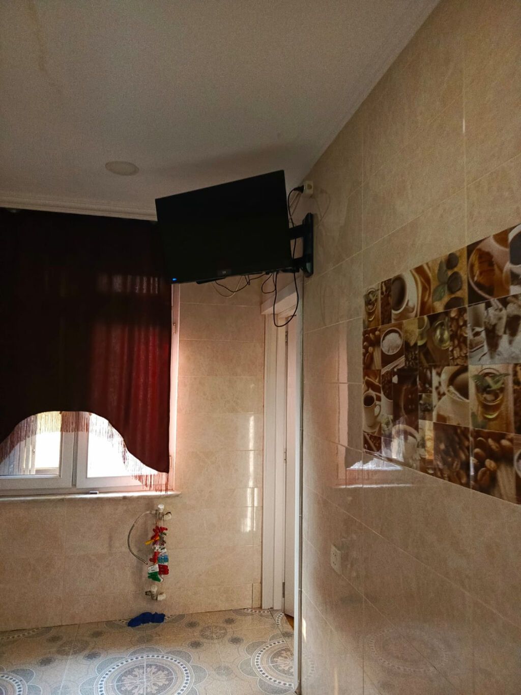 Bakı, Yasamal, 3 otaqlı, Köhnə tikili, m. Elmlər Akademiyası, 120 kv. m
