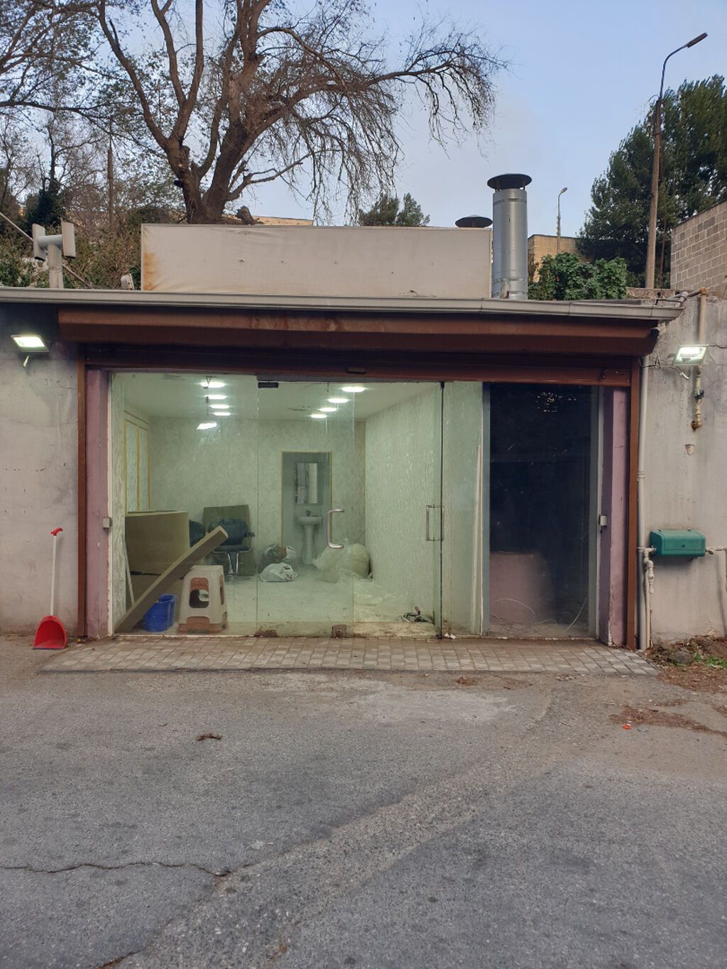 Ehmedlide Tusi kucesinde mehelle ici 30kv bosh abyekt icareye verilir