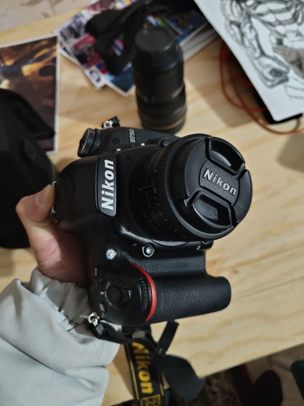 Nikon D750 Продаю легендарную полнокадровую камеру Nikon D750: фото 1