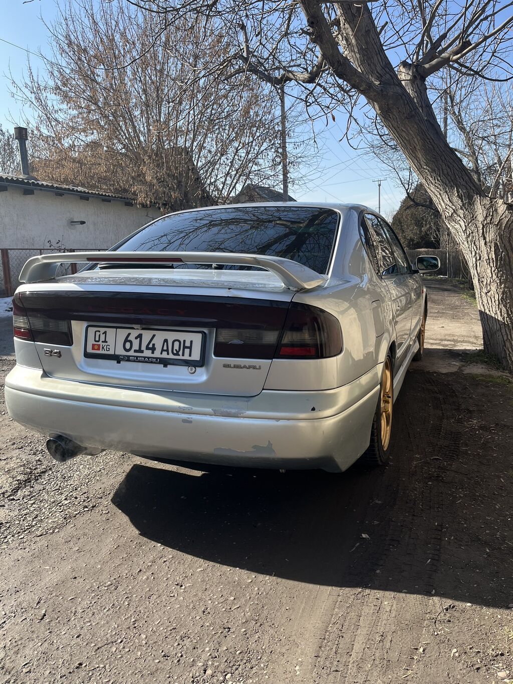 Subaru Legacy: 2001 г., 2 л, Автомат, Бензин, Седан: фото 8