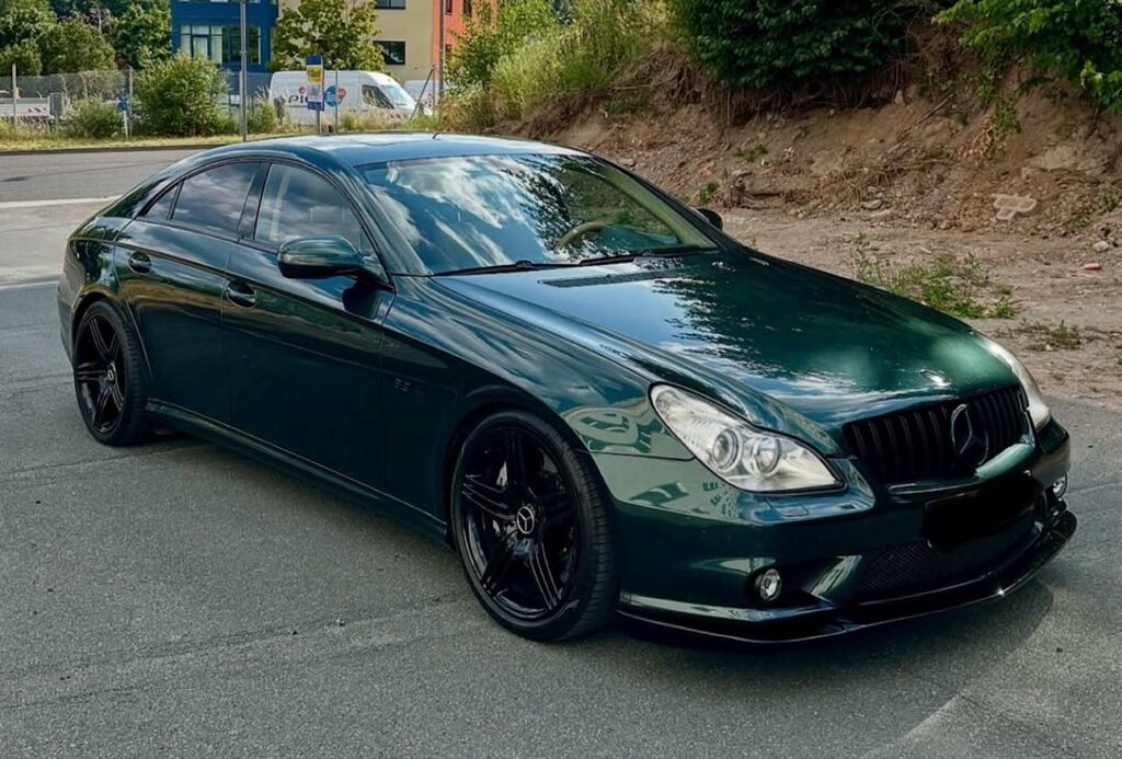 Mercedes-Benz CLS-Class: 2006 г., 5 л, Автомат, Бензин, Седан: фото 1