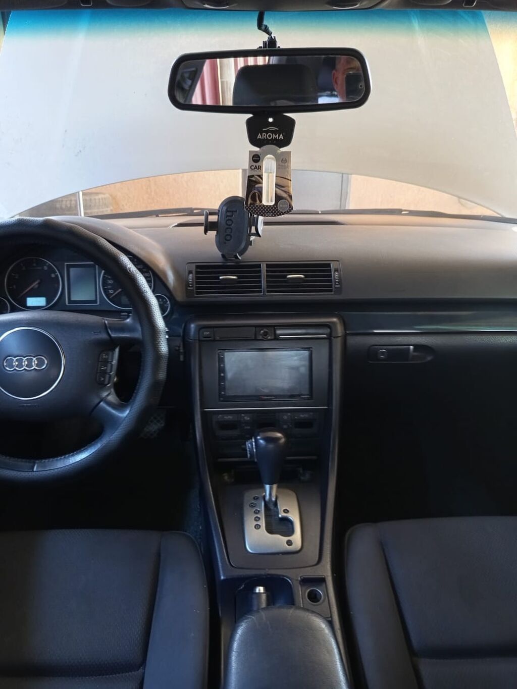 Audi A4: 2001 г., 2 л, Автомат, Бензин, Седан: фото 3
