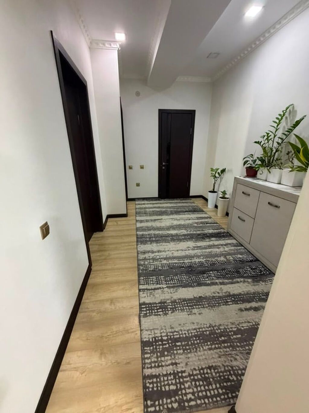 3 комнаты, 90 м², Ак-Кеме Элитка, 7 этаж, Дизайнерский ремонт: фото 3