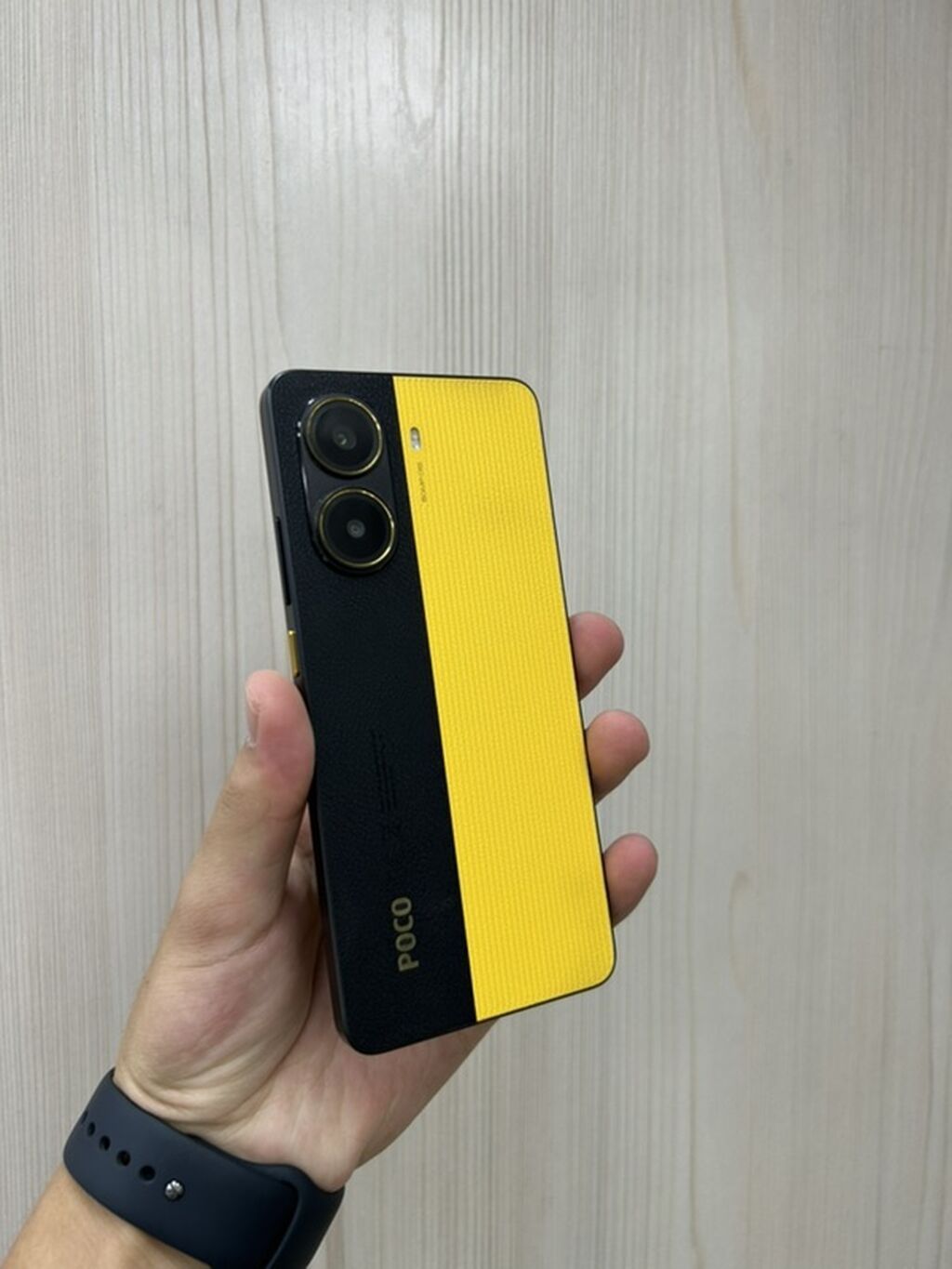Poco X7 Pro, Б/у, 256 ГБ, цвет - Желтый, В рассрочку, 2 SIM: фото 1