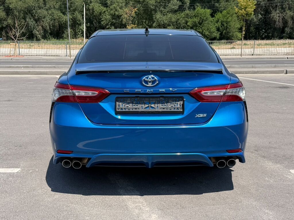 Toyota Camry: 2019 г., 2.5 л, Автомат, Бензин, Седан: фото 5