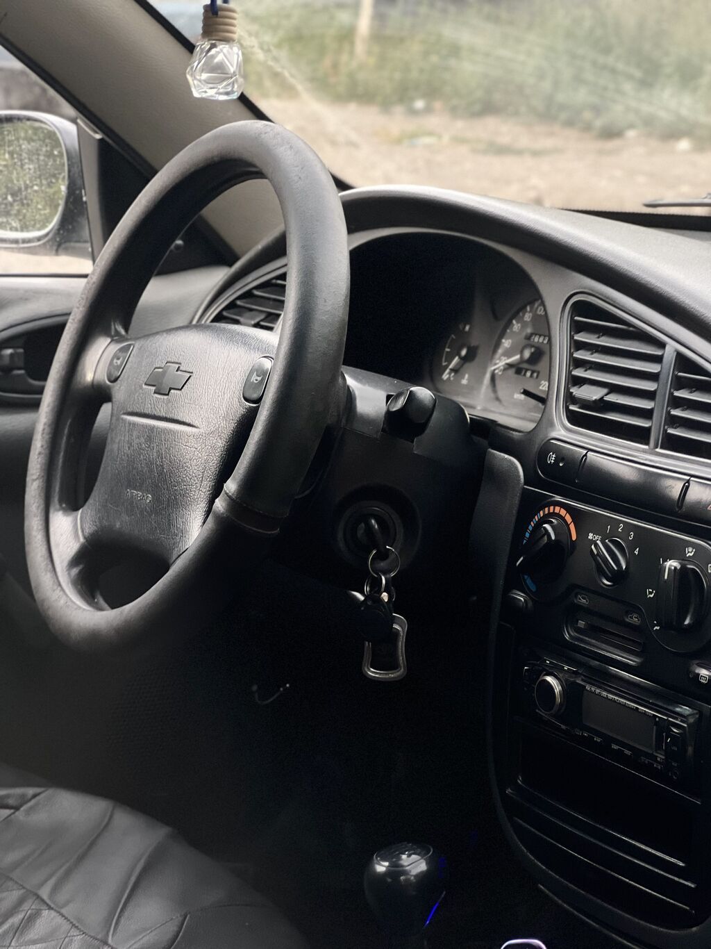 Chevrolet Lanos: 2005 г., 1.5 л, Механика, Бензин, Седан: фото 8