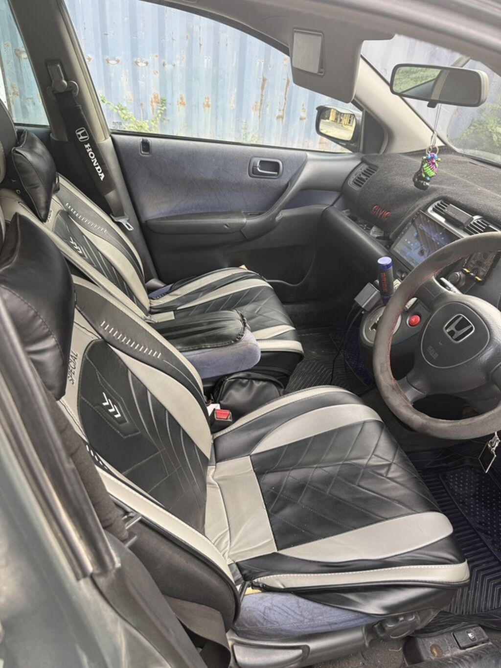 Honda Civic: 2001 г., 1.5 л, Вариатор, Бензин, Хэтчбэк: фото 8