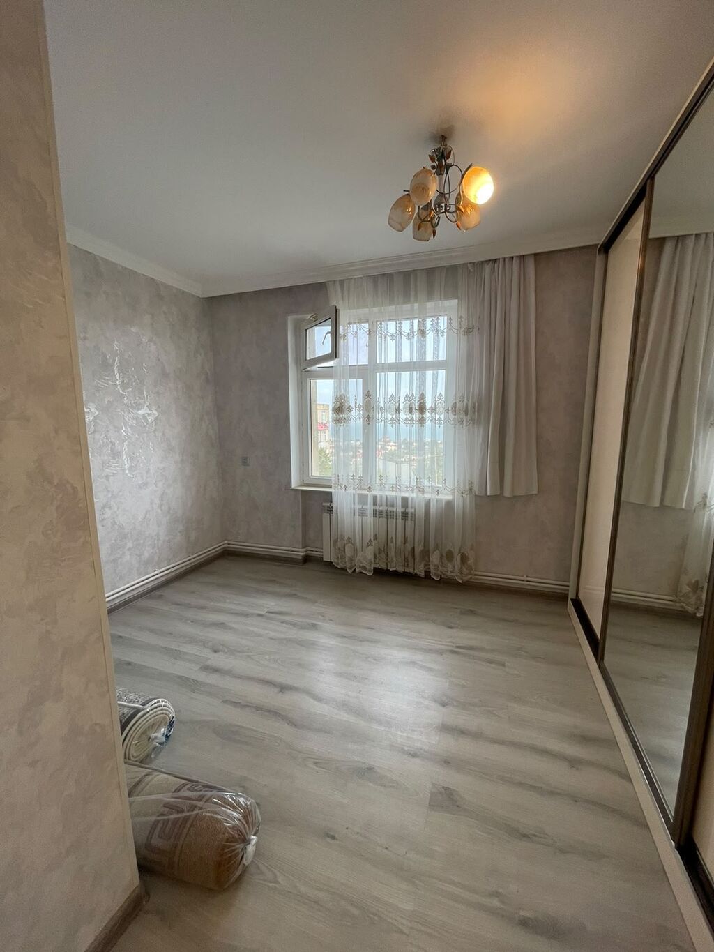 Buzovna, 3 otaqlı, Yeni tikili, 80 kv. m