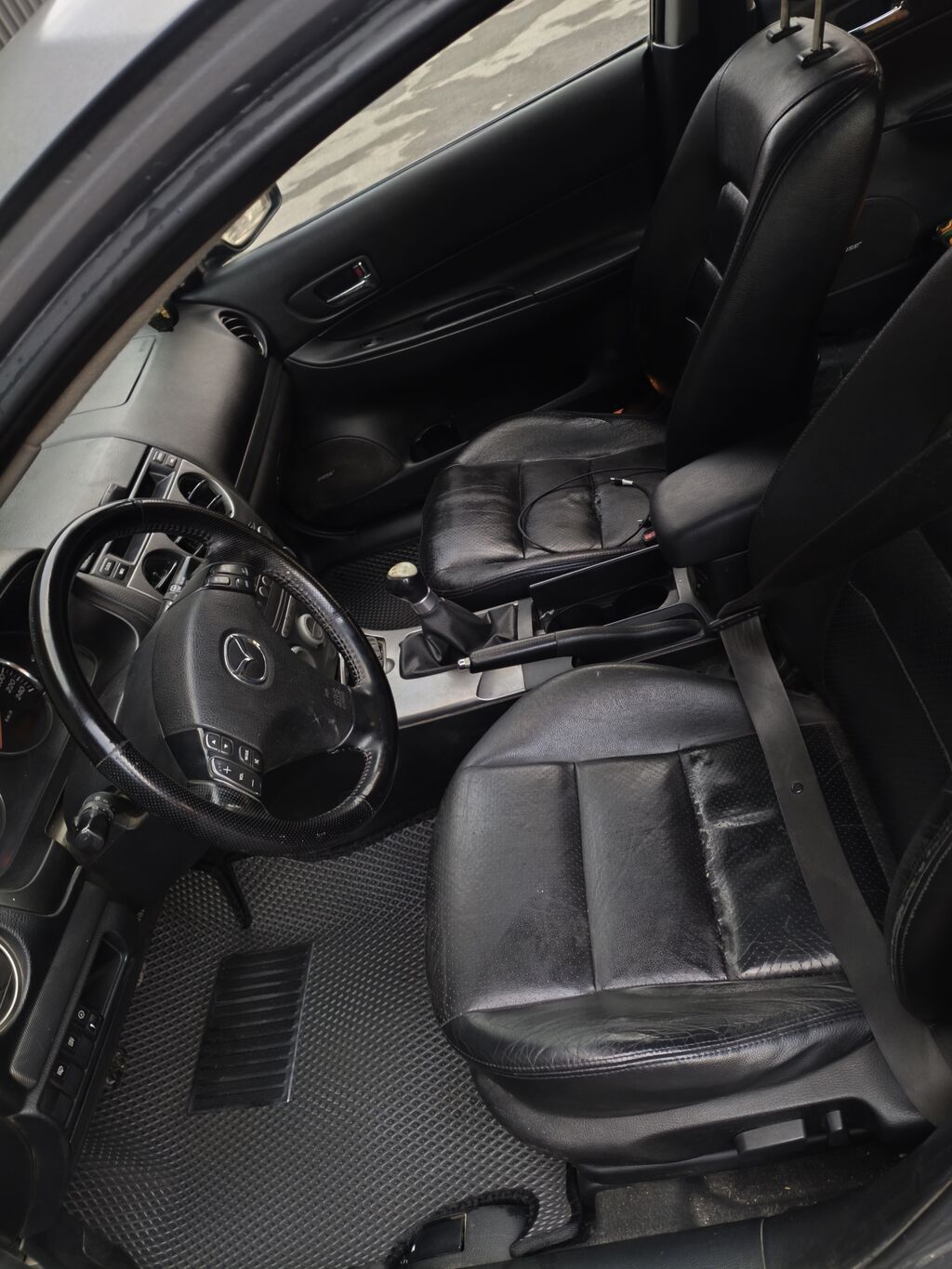 Mazda 6: 2004 г., 2.3 л, Механика, Бензин, Универсал: фото 8