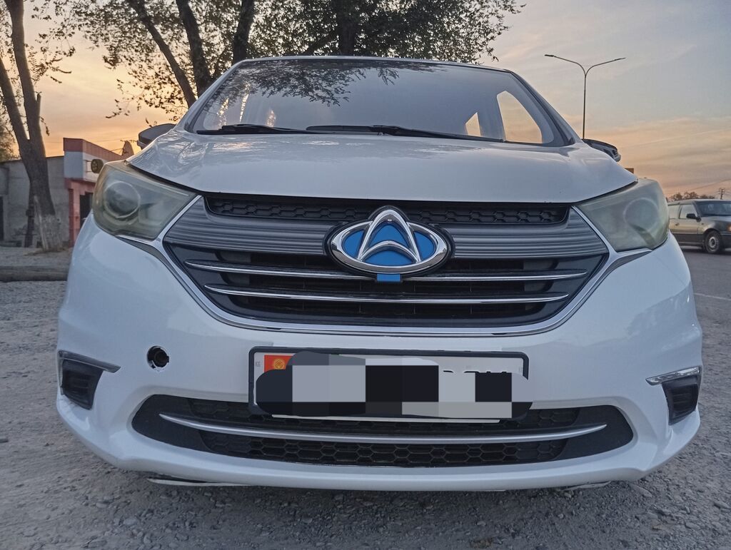 Changan Auchan A600 EV: 2022 г., 2 л, Автомат, Электромобиль, Минивэн: фото 6