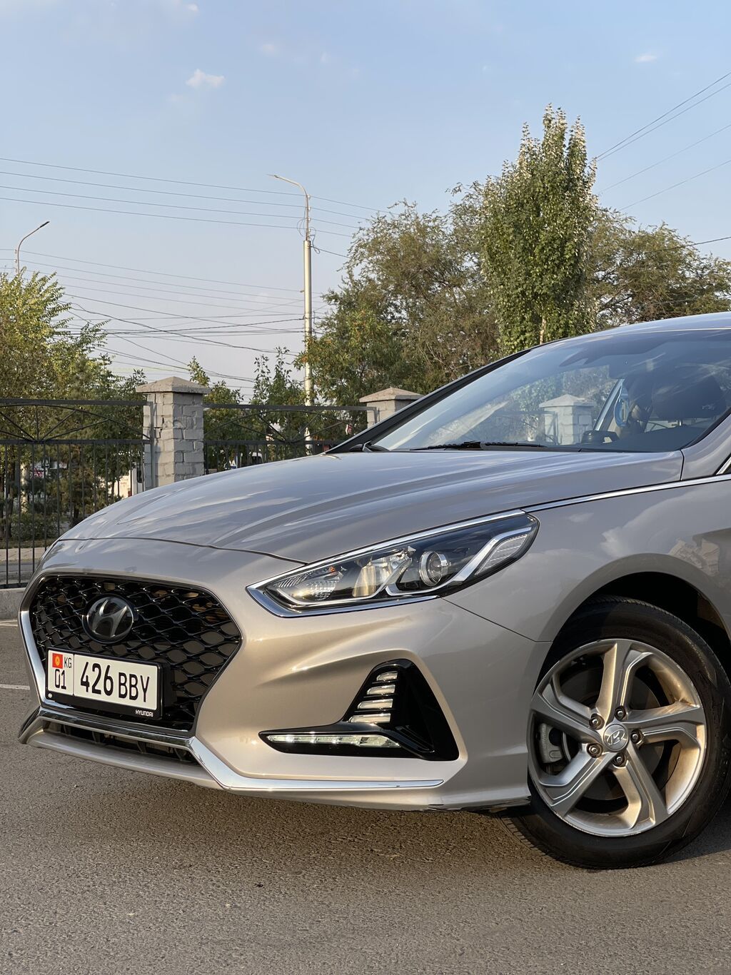 Продаю Hyundai Sonata 2022 г., 2 л, автомат, газ: фото 2