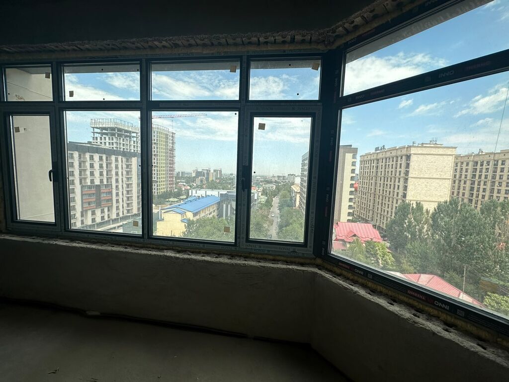 3 комнаты, 136 м², Элитка, 8 этаж, ПСО (под самоотделку): фото 8