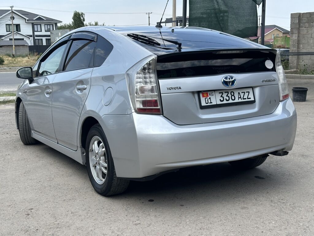 Toyota Prius: 2012 г., Вариатор, Гибрид, Хэтчбэк: фото 7