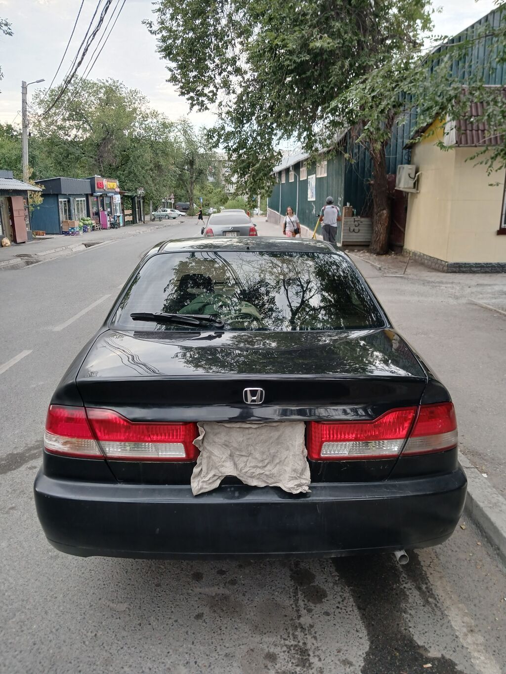 Honda Accord: 1999 г., 2 л, Механика, Бензин, Седан: фото 4