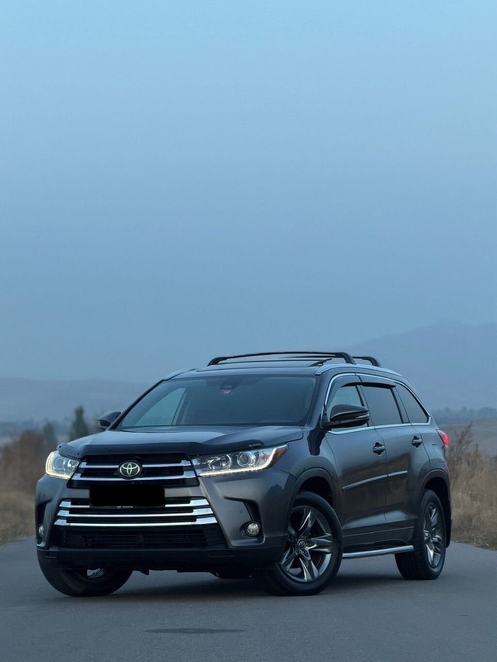 Toyota Highlander: 2018 г., 3.5 л, Автомат, Бензин, Кроссовер: фото 2
