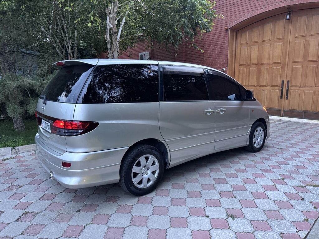 Toyota Estima: 2002 г., 3 л, Автомат, Бензин, Минивэн: фото 6
