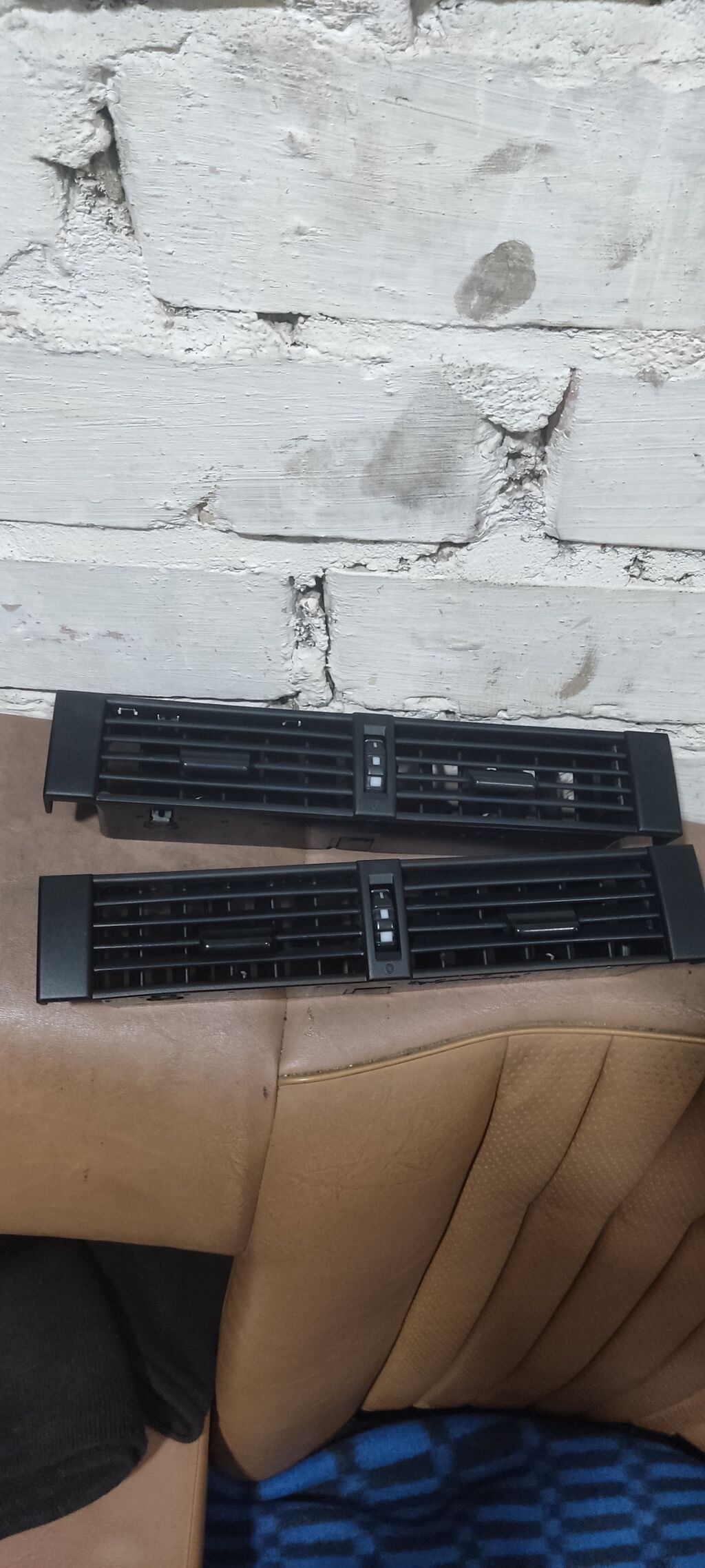 Мерседес 124 Дефлекторы серединка от печки,жалюзи: Договорная ...