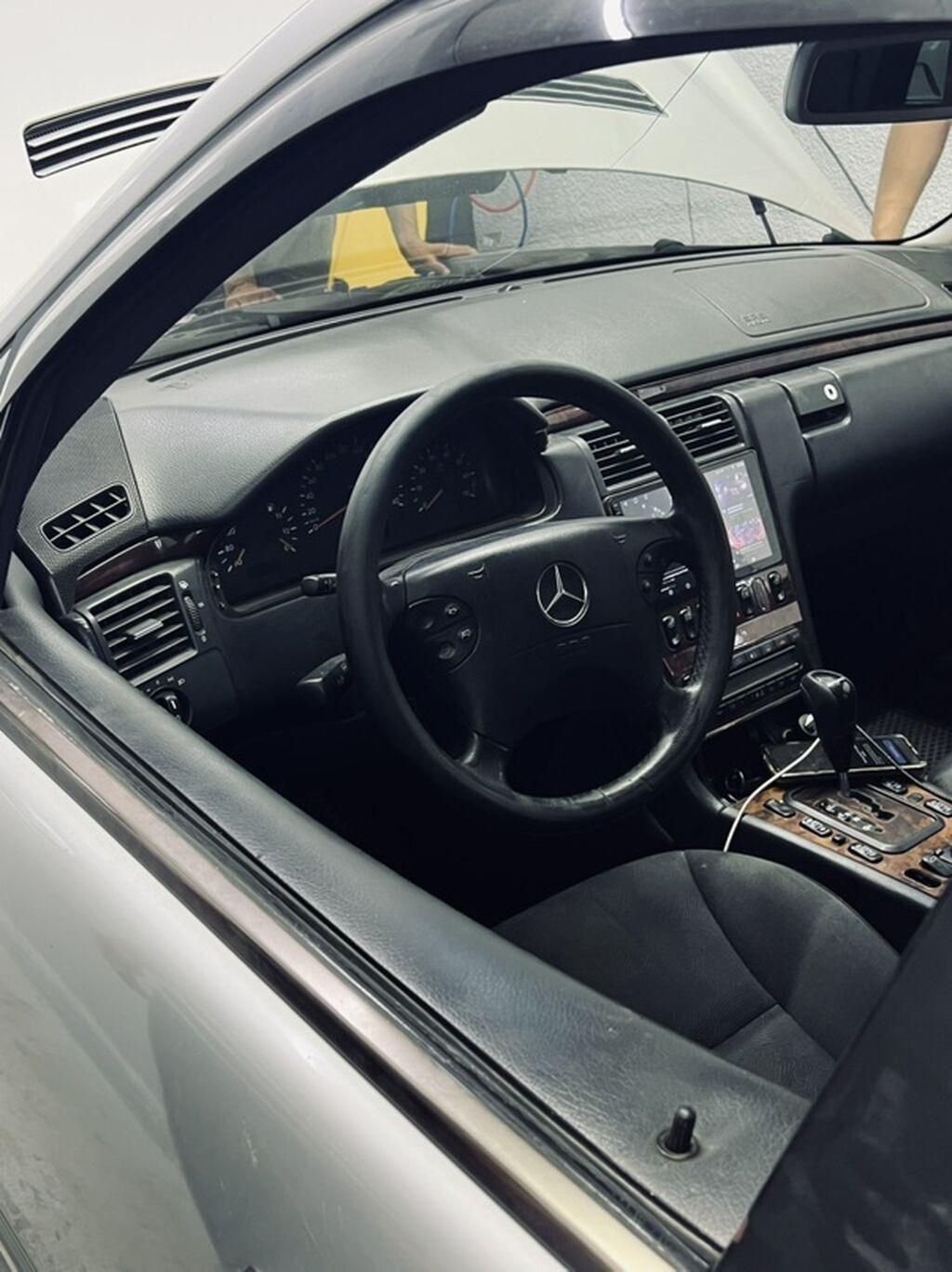 Mercedes-Benz E-Class: 2000 г., 2 л, Автомат, Бензин, Седан: фото 2